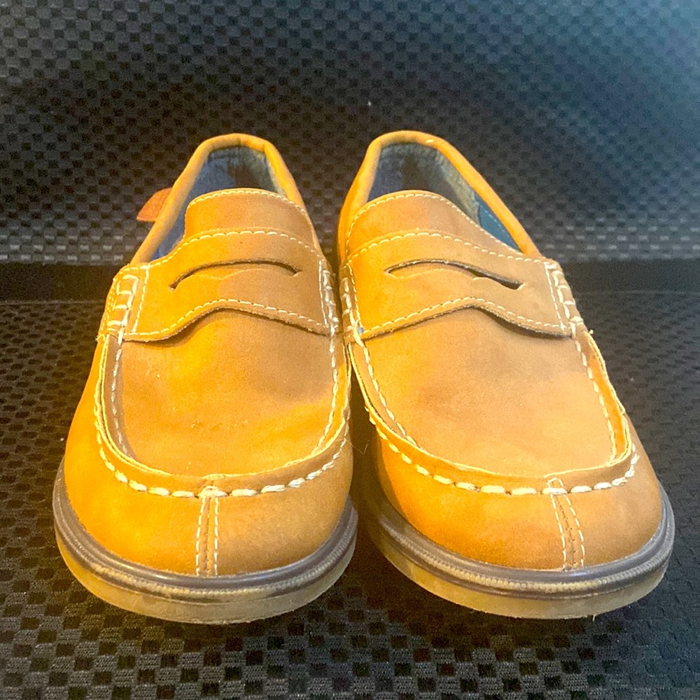Vince Camuto loafers